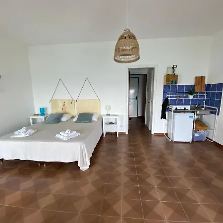 Mari Apartment