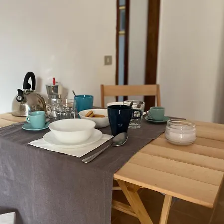 Mari Apartment *