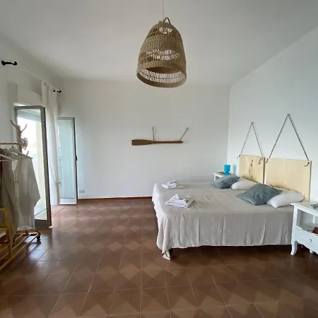 Apartment Mari Giardini-Naxos