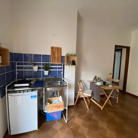 Mari Apartment *