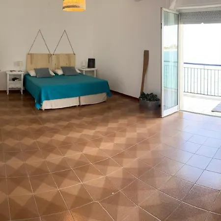 Mari Apartment